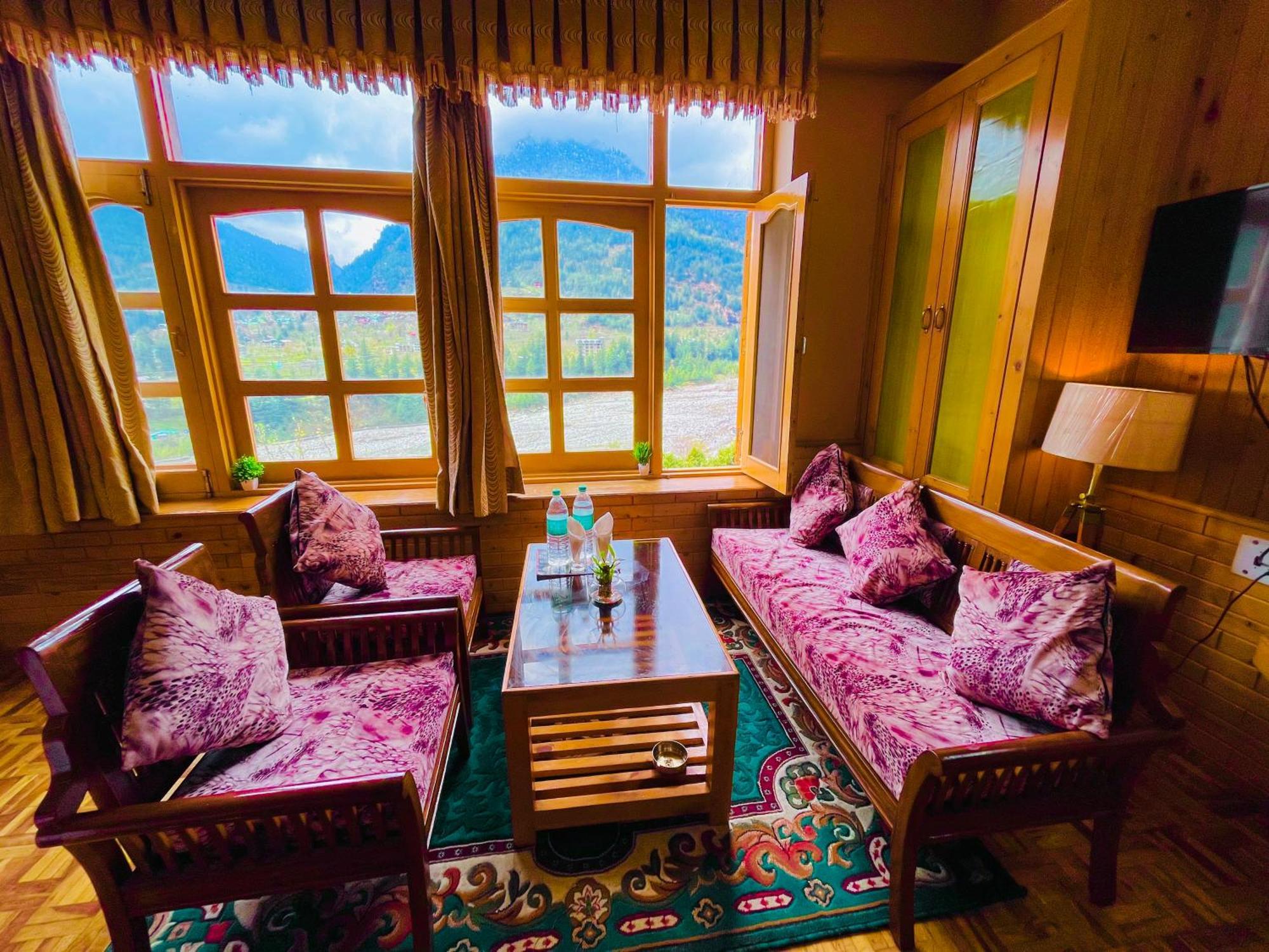 The Hollywood Vibes - #Riverview #Premium Rooms #Prime Location #Most Awarded #Parking #Top Rated #Open Terrace #Best Selling Hotel In Manali Екстериор снимка