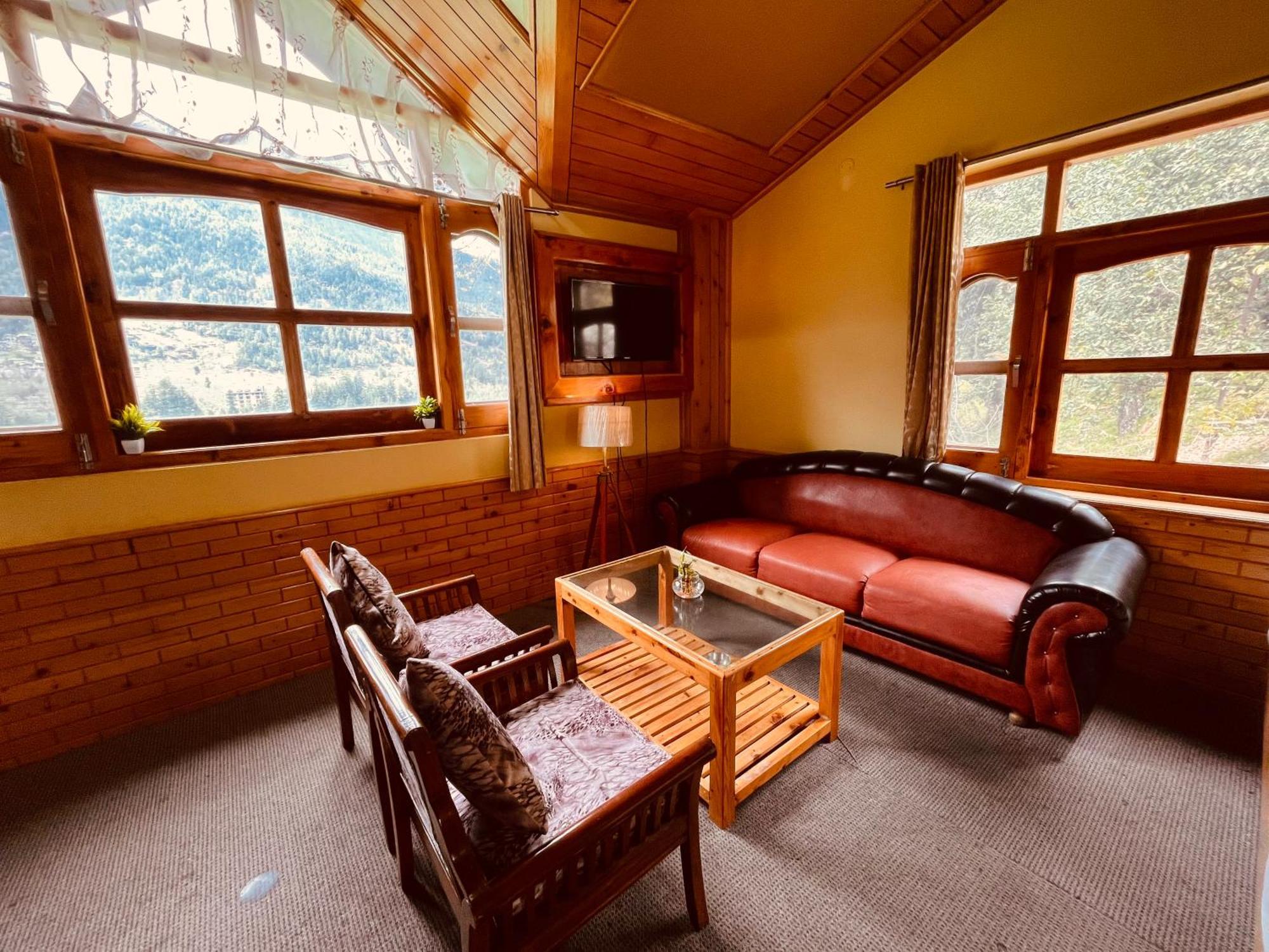 The Hollywood Vibes - #Riverview #Premium Rooms #Prime Location #Most Awarded #Parking #Top Rated #Open Terrace #Best Selling Hotel In Manali Екстериор снимка