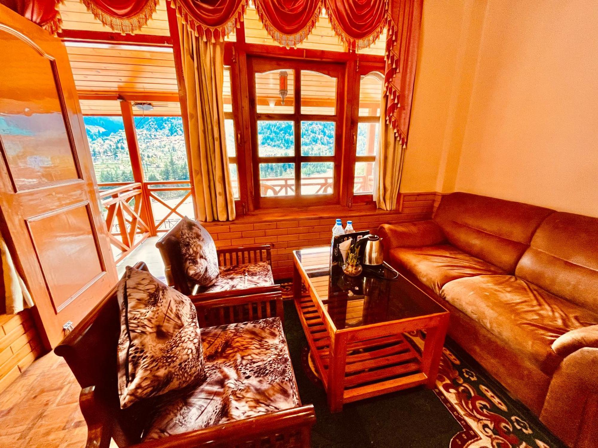 The Hollywood Vibes - #Riverview #Premium Rooms #Prime Location #Most Awarded #Parking #Top Rated #Open Terrace #Best Selling Hotel In Manali Екстериор снимка