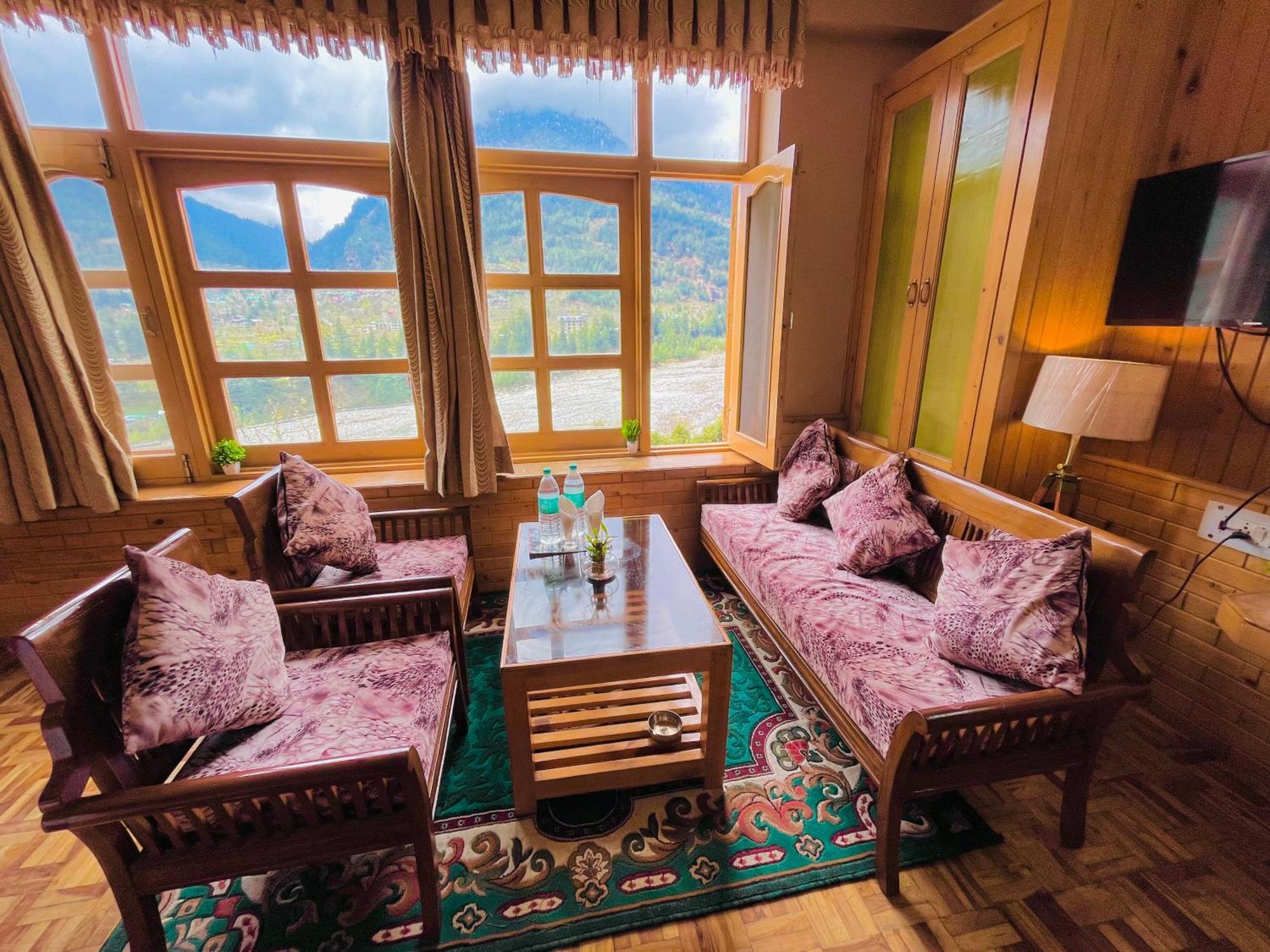 The Hollywood Vibes - #Riverview #Premium Rooms #Prime Location #Most Awarded #Parking #Top Rated #Open Terrace #Best Selling Hotel In Manali Екстериор снимка