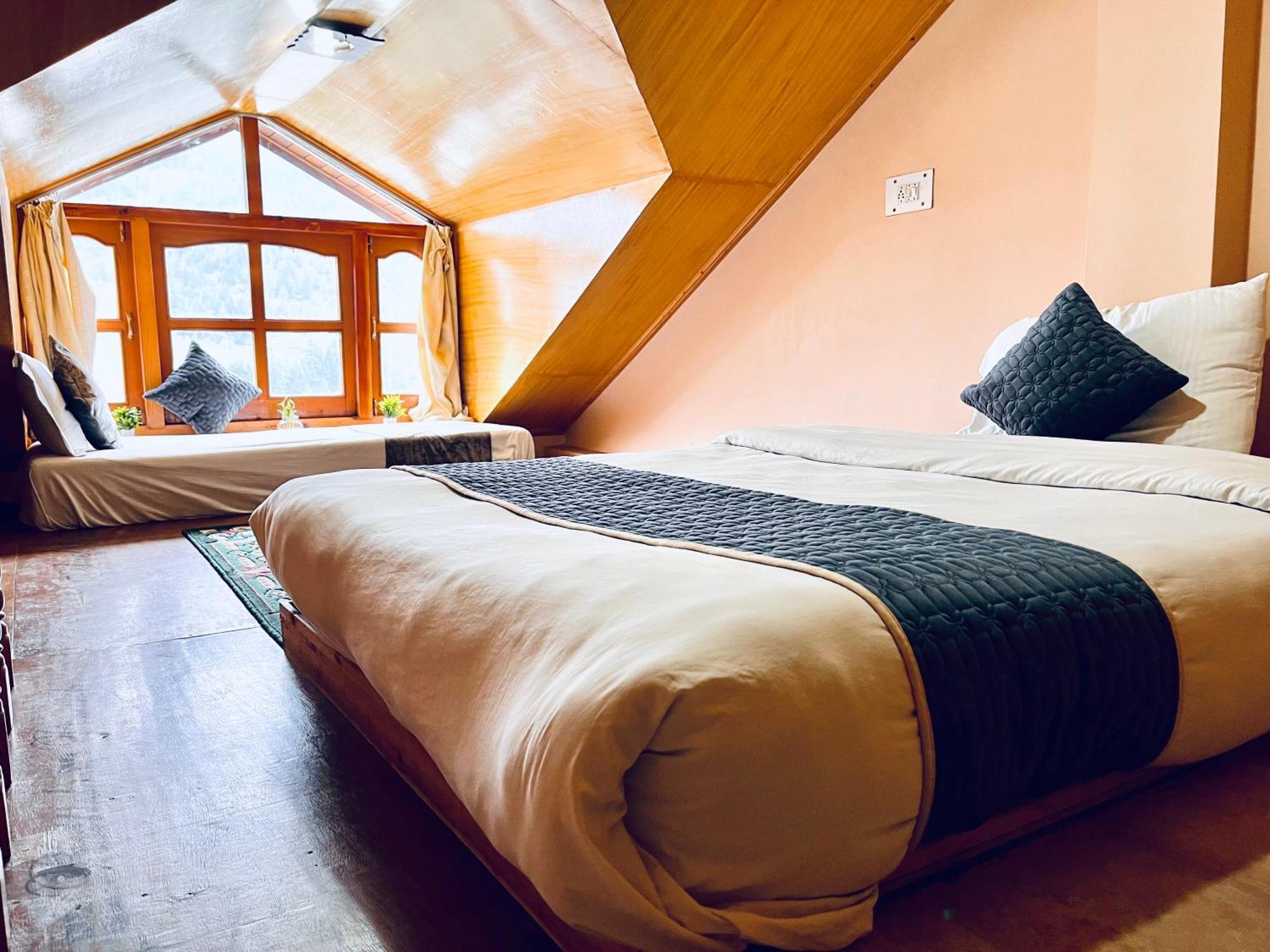 The Hollywood Vibes - #Riverview #Premium Rooms #Prime Location #Most Awarded #Parking #Top Rated #Open Terrace #Best Selling Hotel In Manali Екстериор снимка