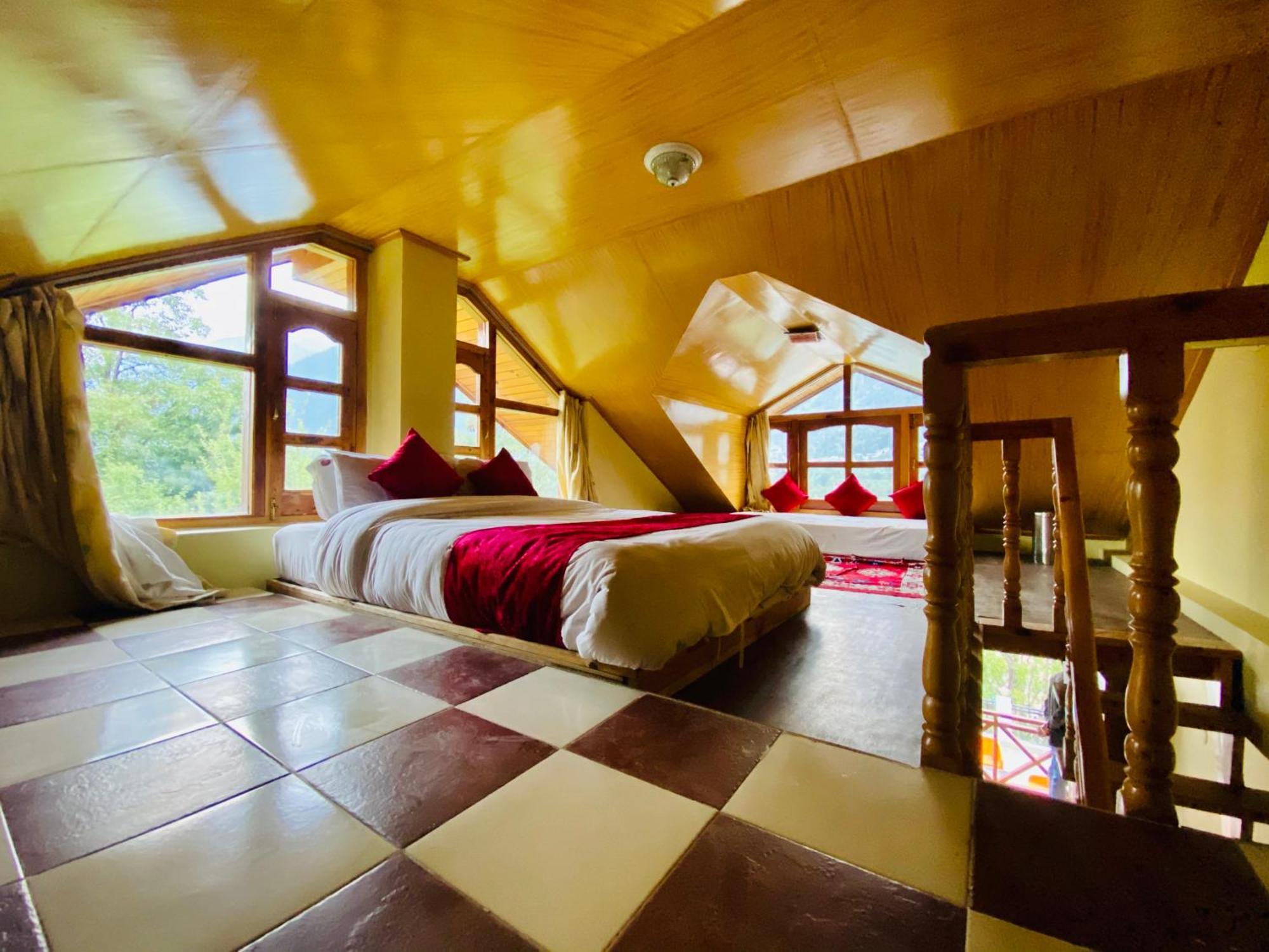 The Hollywood Vibes - #Riverview #Premium Rooms #Prime Location #Most Awarded #Parking #Top Rated #Open Terrace #Best Selling Hotel In Manali Екстериор снимка