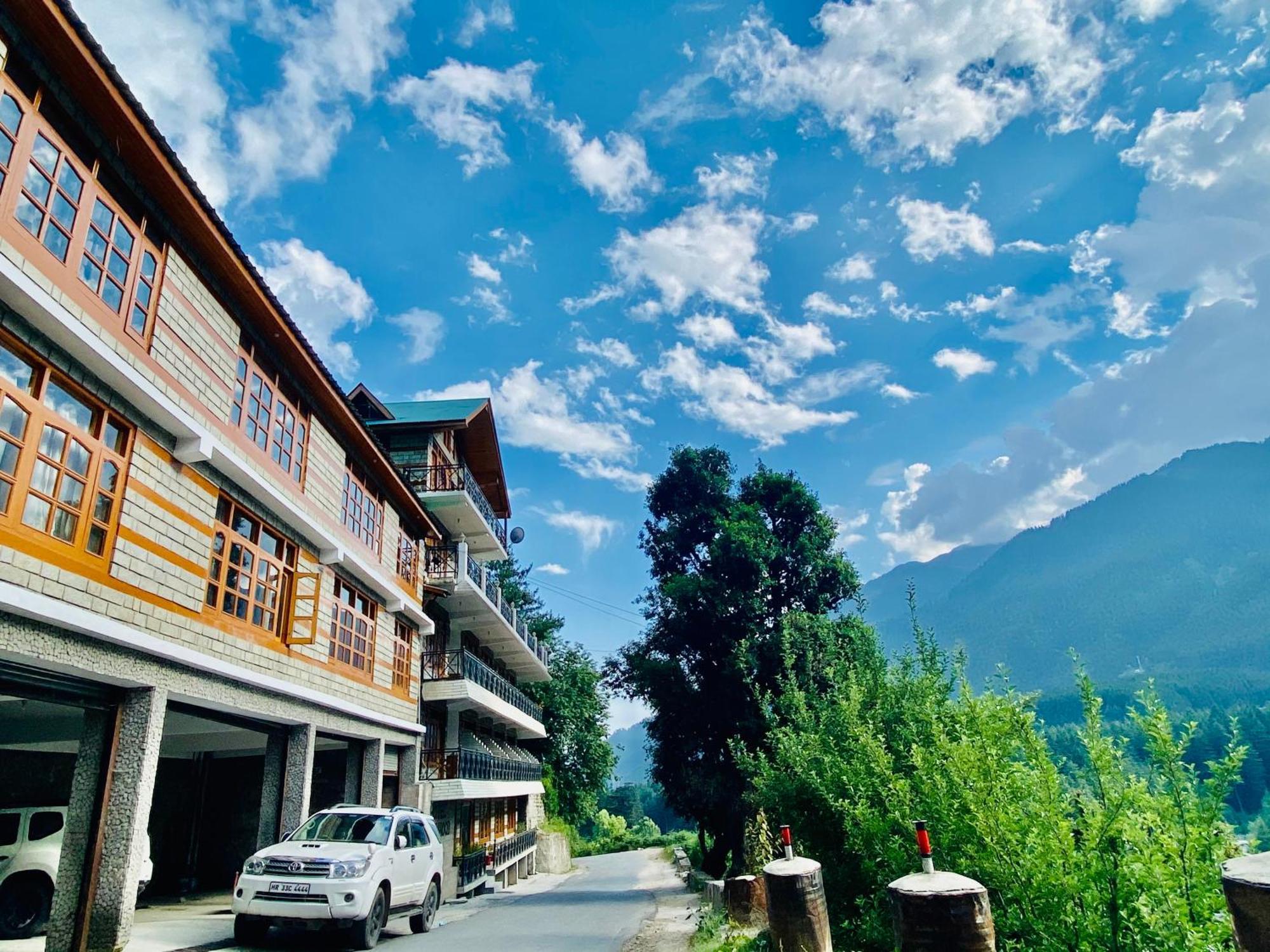 The Hollywood Vibes - #Riverview #Premium Rooms #Prime Location #Most Awarded #Parking #Top Rated #Open Terrace #Best Selling Hotel In Manali Екстериор снимка